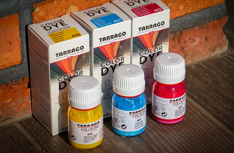 Farby akrylowe CMY PANTONE do butów, jeansu i akcesoriów. Personalizacja i customizacja - mieszaj kolory farb, by osiągać inne odcienie.