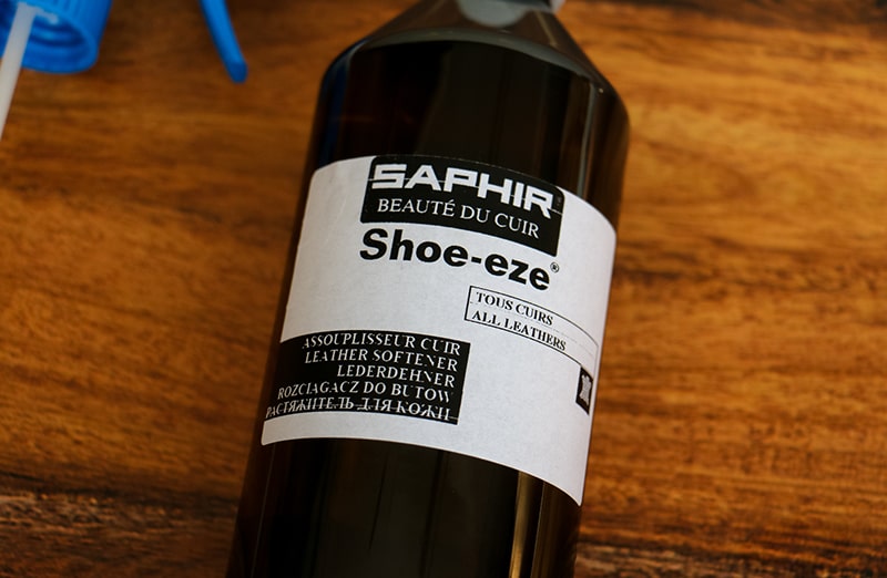 Shoe-Eze SAPHIR - Rozciągacz zmiękczacz do skór, butów - Spray 500ml