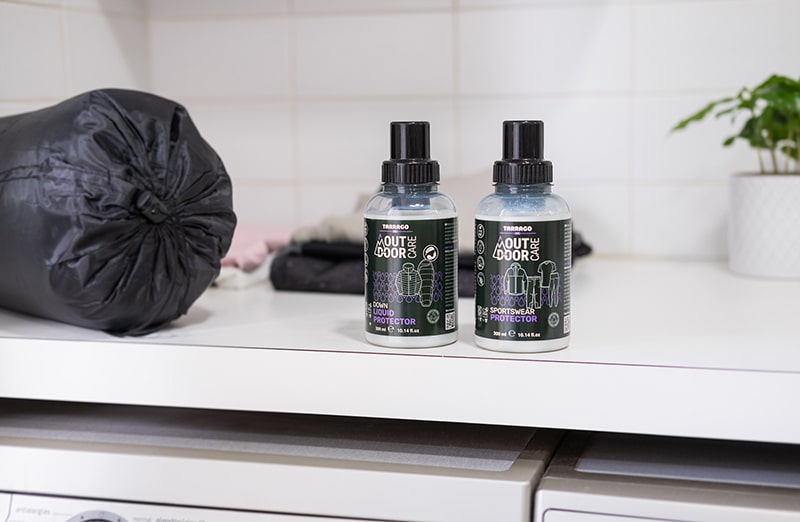 środek impregnujący, który tworzy trwałą, hydrofobową powłokę, nie ograniczając przy tym oddychalności tkanin