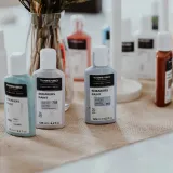 Duże pastelowe farby do personalizacji jeansu, ubrań, skór, butów