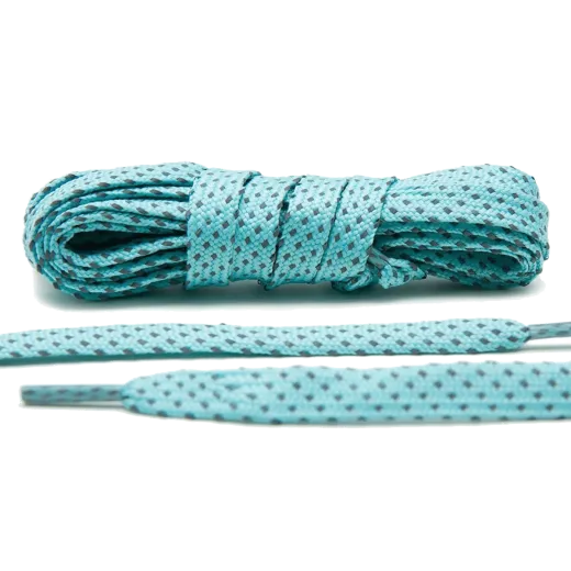 Blękitne odblaskowe płaskie sznurowadła do sneakersów. Sznurowadła do nike air max, jordanów. Sznurówki do butów do biegania, sznury, lace, laces. Custom, customizacja. Rzemyki, rzemienie. Sznurófki. Sznuruwki. Błękitne odblaskowe sznurówki Lacelab. Odblaskowe błękitne sznurowadła Lace lab.