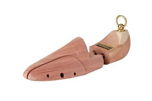 SAPHIR BDC Shoe Trees Cedar / Luksusowe drewniane cedrowe prawidła do obuwia