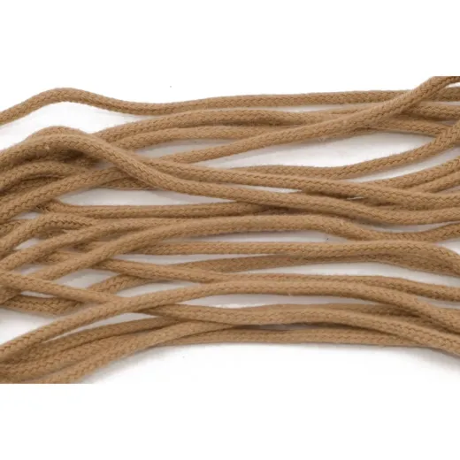 Okrągłe beżowe sznurowadła