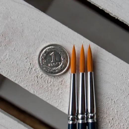 ELCO Brush Round Golden Nylon 07 / Okrągły spiczasty pędzelek z nylonowym włosiem