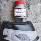 Szara farba akrylowa do renowacji i customizacji butów Air Jordan Nike - Angelus Shadow Grey Collector Edition.Farba do butów.