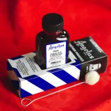 barwniki do zamszu i nubuku marki ANGELUS pozwalają na regenerację koloru skór, łatwe renowacje oraz customizację.