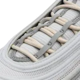 Beżowe okrągłe sznurowadła do sneakersów. Sznurowadła do Adidas Yeezy boots. Sznurówki do butów do biegania, sznury, lace, laces. Custom, customizacja. Rzemyki, rzemienie. Sznurófki. Sznuruwki. Beżowe sznurówki Lacelab. Beżowe sznurowadła Lace lab.