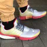 Grafitowe okrągłe odblaskowe sznurowadła, sznurówki, sznury do sneakersów, kicksów, Adidas NMD R1, Ultra Boost, Yeezy 350. Customizacja butów Lace Lab.